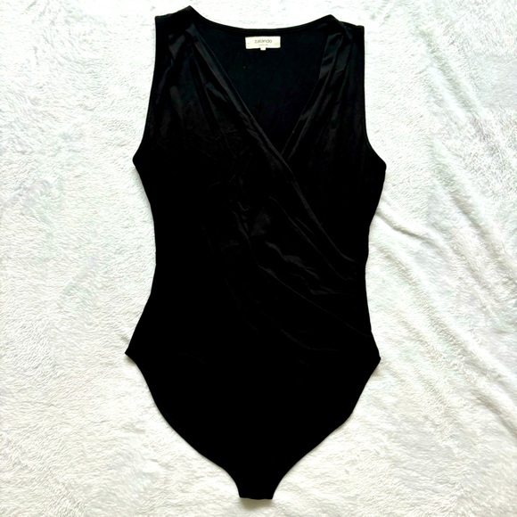 ZALANDO Essentials Black Ruched Sleeveless Faux Wrap Bodysuit--6 - Picture 8 of 15